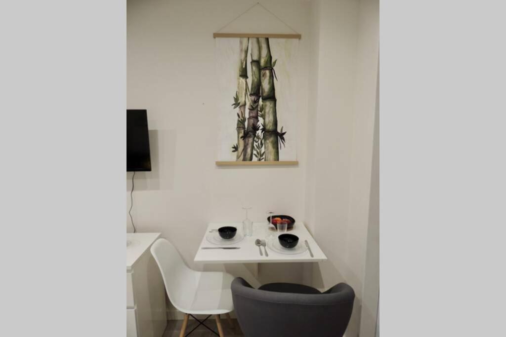 Le Tropi-Cosy - Studio Aux Portes De Paris Lägenhet Gentilly Exteriör bild